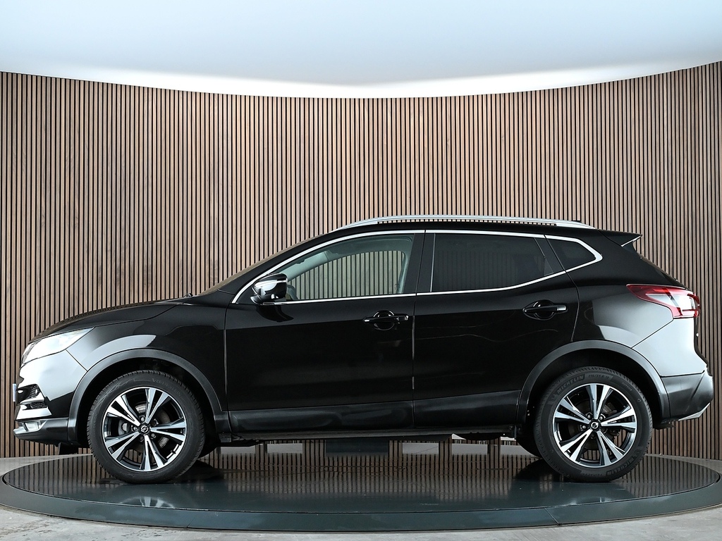 Nissan Qashqai Acenta Premium Di Black #10