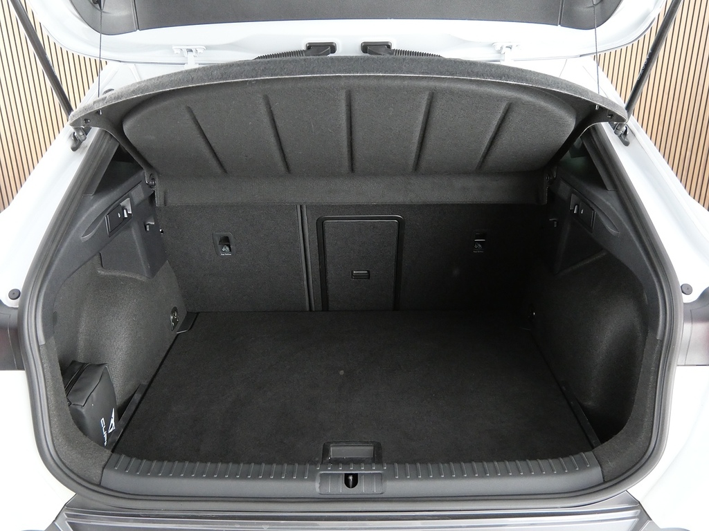 Cupra Formentor V2 Tsi 150 7-Speed Grey #44