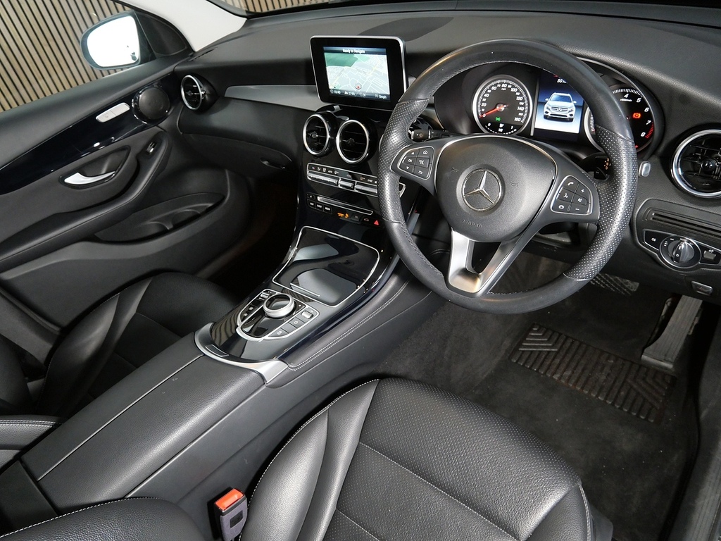 Mercedes-Benz GLC Class Glc250 Urban Edition Grey #3