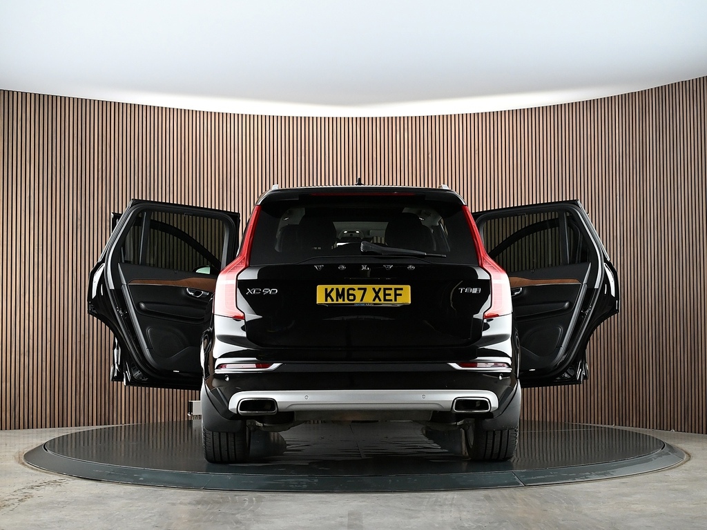Volvo XC90   #16