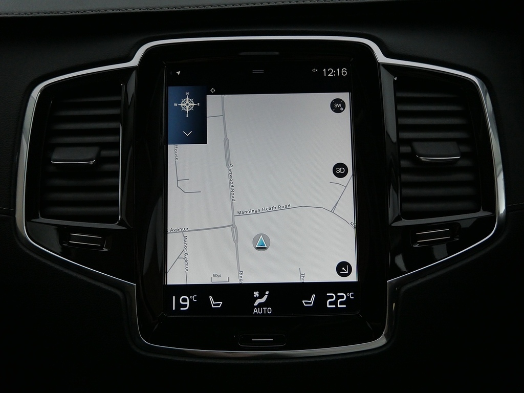 Volvo XC90   #23