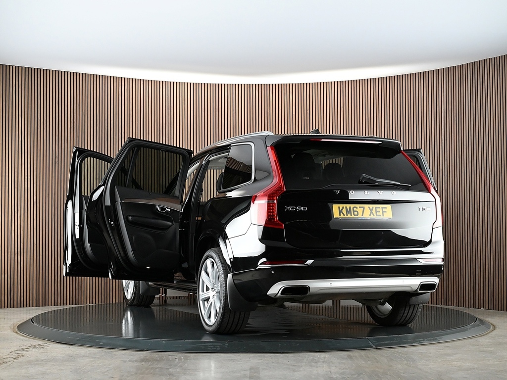 Volvo XC90   #15