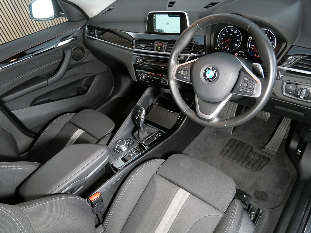 BMW X1 2.0 20I Gpf Sport Suv Dct Sdrive Euro 6 Black #3