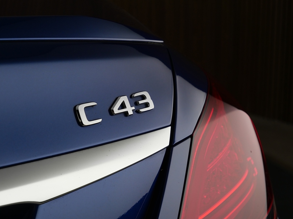 Mercedes-Benz C Class Amg Line Silver #38