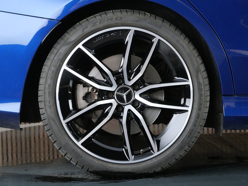 Mercedes-Benz C Class Amg Line Silver #41