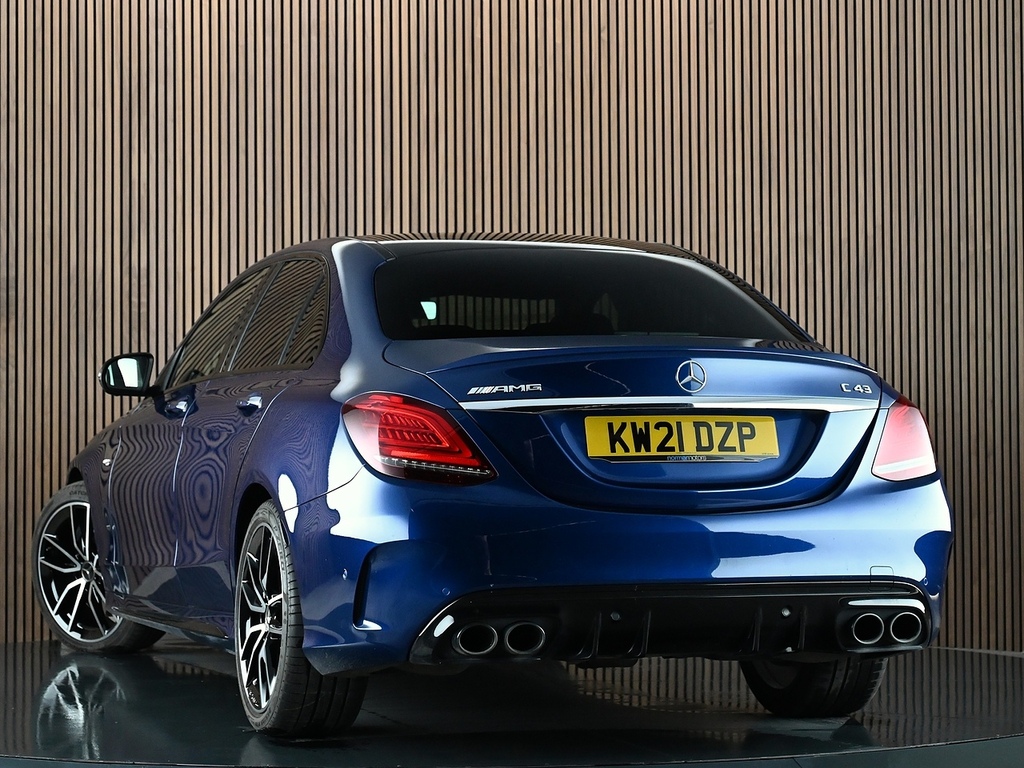 Mercedes-Benz C Class Amg Line Silver #2