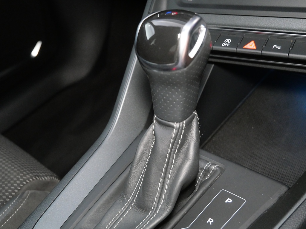 Audi Q3 S Line 45 Tfsi E 245 Ps S Tronic Black #34