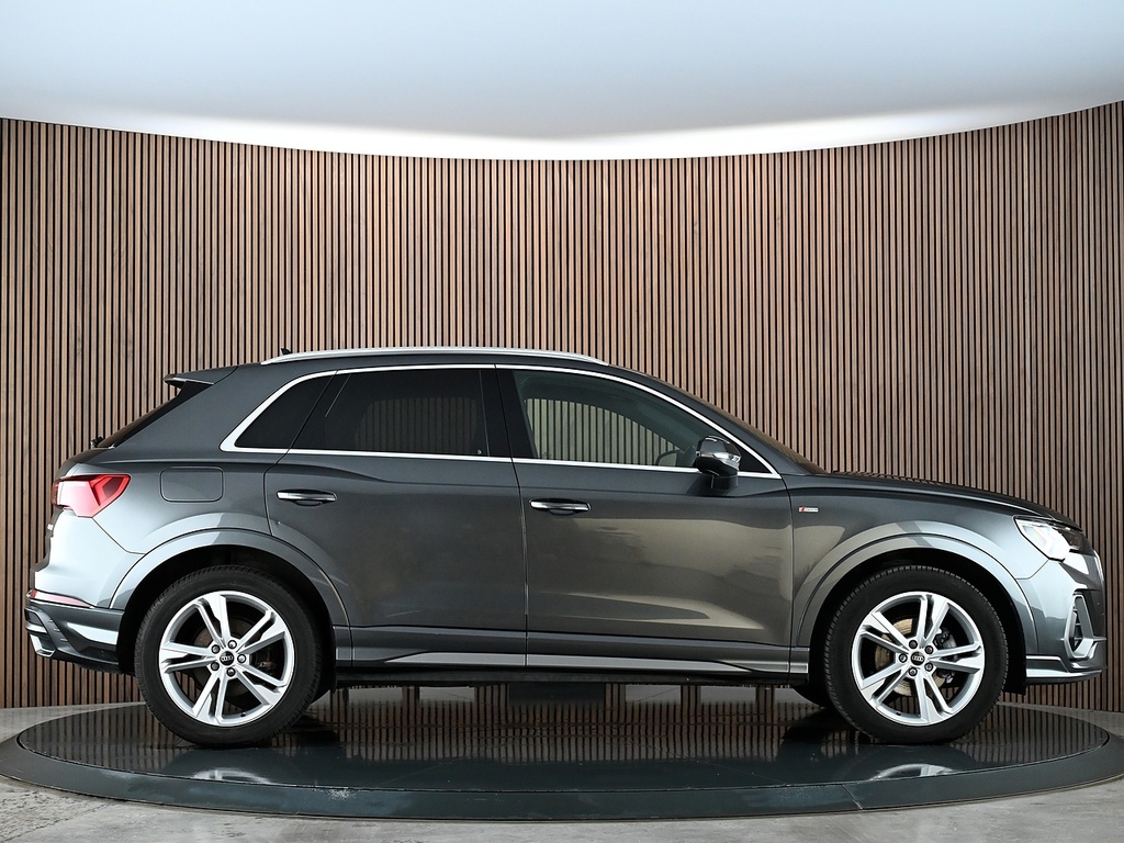 Audi Q3 S Line 45 Tfsi E 245 Ps S Tronic Black #9