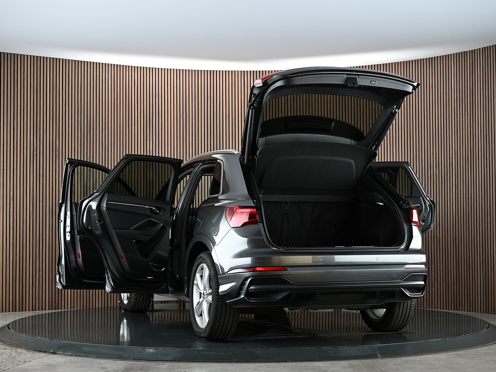 Audi Q3 S Line 45 Tfsi E 245 Ps S Tronic Black #14