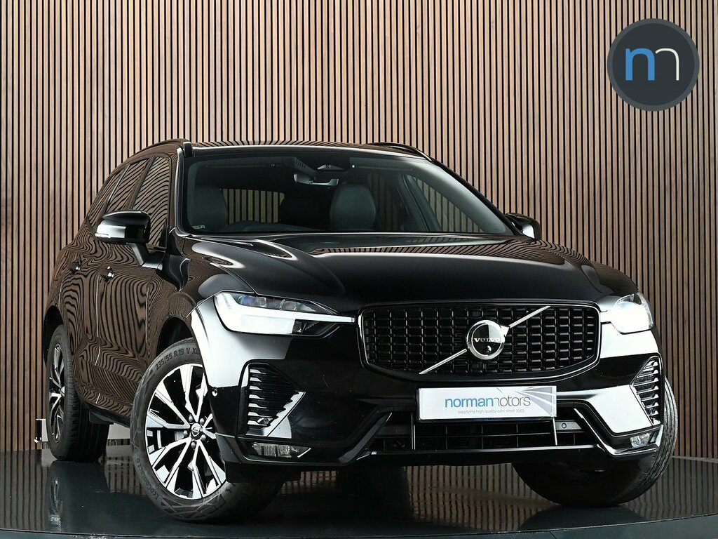 Volvo XC60 2.0 B5 Mhev Plus Suv Hybrid Awd Eu Black
