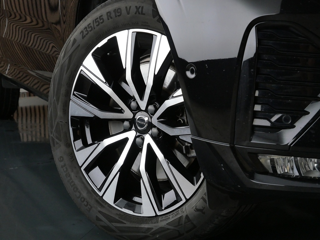 Volvo XC60 Xc60 B4 Mhev Awd Silver #17