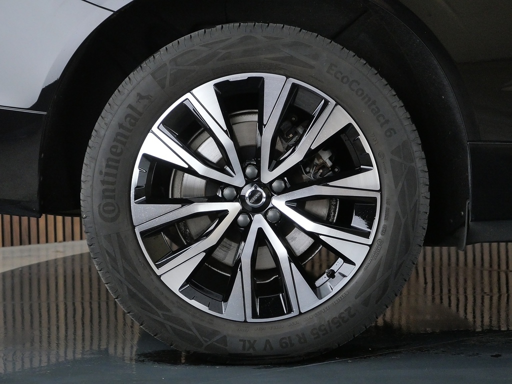 Volvo XC60 Xc60 B4 Mhev Awd Silver #38