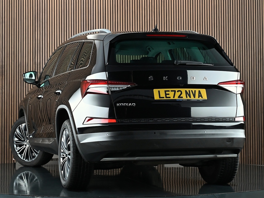 Skoda Kodiaq 1.5 Tsi Act Se L Executive Suv Dsg Euro Black #2