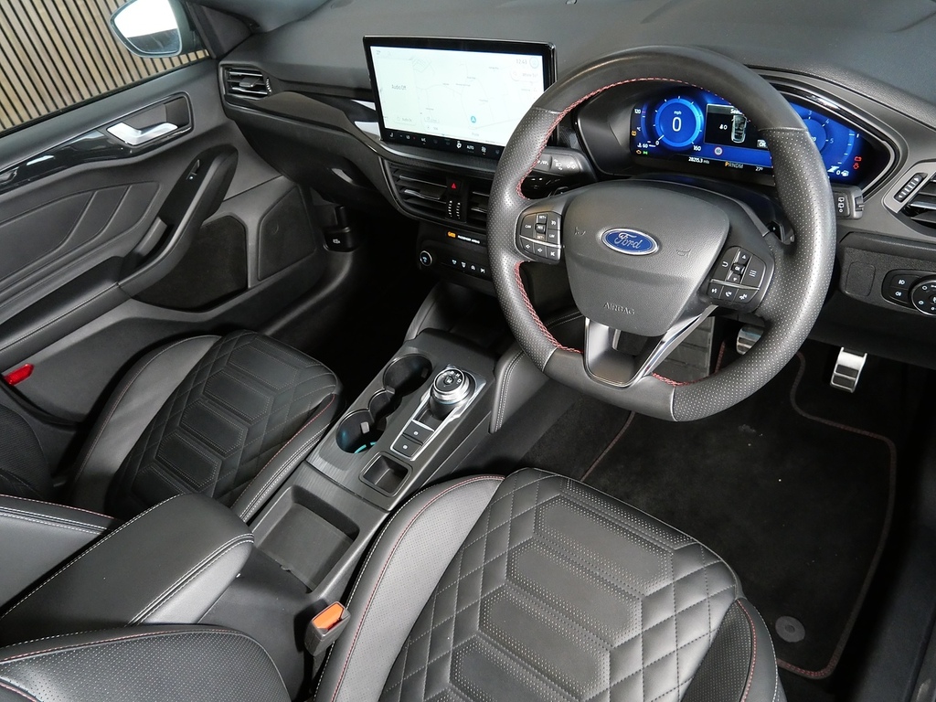 Ford Focus 1.5 Ecoblue St-line Vignale Hatchback A DA72EXJ Black #3