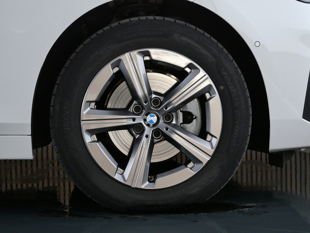 BMW 2 Series Active Tourer 225E Xdrive M Sport Dct Black #40