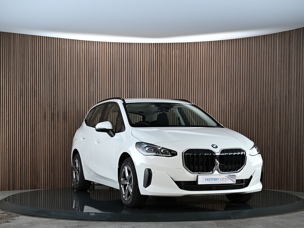 BMW 2 Series Active Tourer 1.5 220I Mht Sport Mpv Hybrid Dct Euro White #4