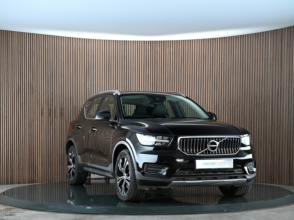 Volvo XC40 1.5H T5 Twin Engine Recharge 10.7Kwh Inscription S Black #4