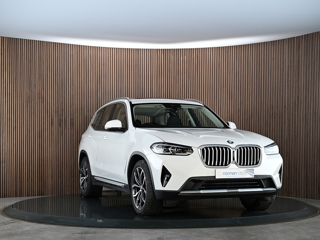 BMW X3 2.0 20I Mht Xline Suv Hybrid Xdriv White #4