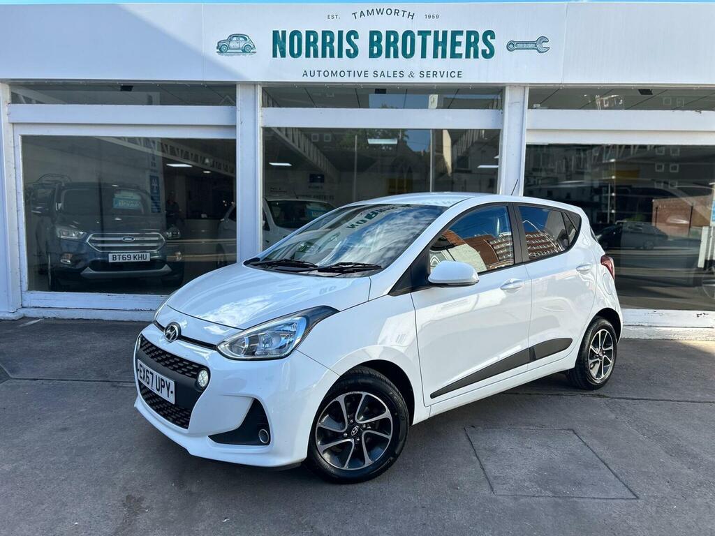 Hyundai I10 Hatchback 1.2 Premium Euro 6 201767 EX67UPY White #3