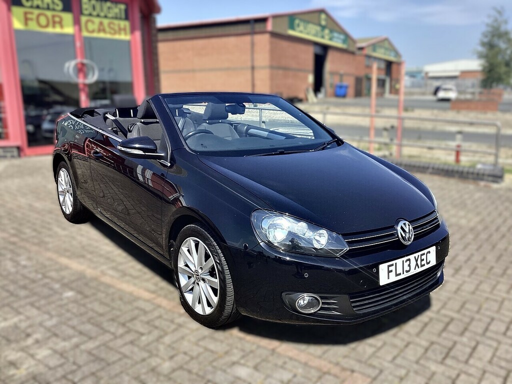 Volkswagen Golf Tsi S Black #2