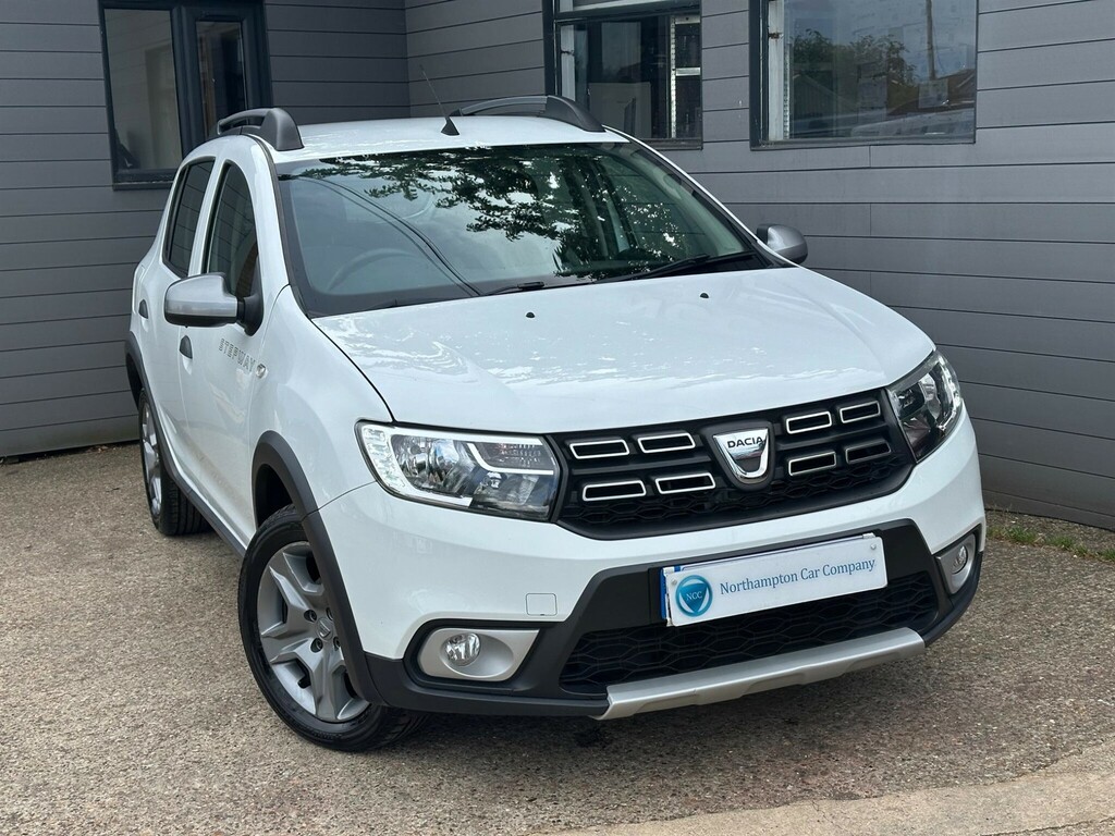 Dacia Sandero Stepway 1.5 Dci Laureate Euro 6 Ss White