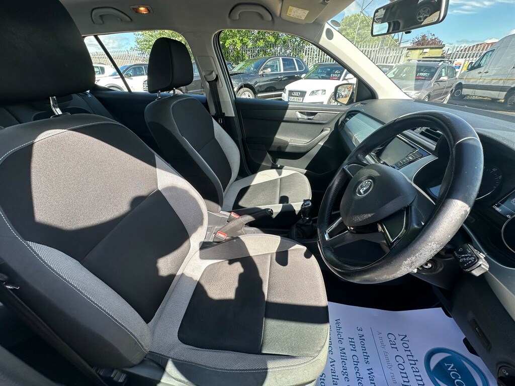 Skoda Fabia 1.0 Se Euro 6 Ss EK65AKJ Silver #5