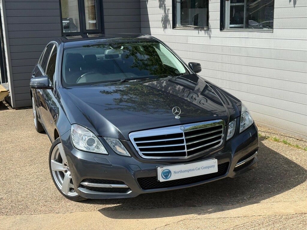 Mercedes-Benz E Class 2.1 Cdi Blueefficiency Executive Se Euro 5 Ss 4 Grey