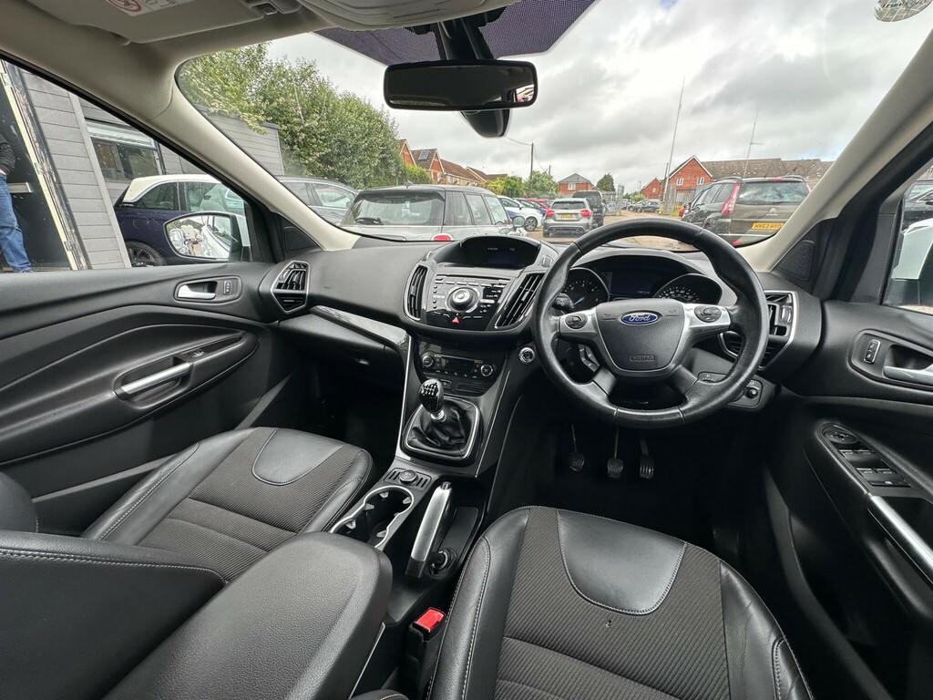 Ford Kuga 2.0 Tdci Titanium 2Wd Euro 5 WJZ6109 White #2