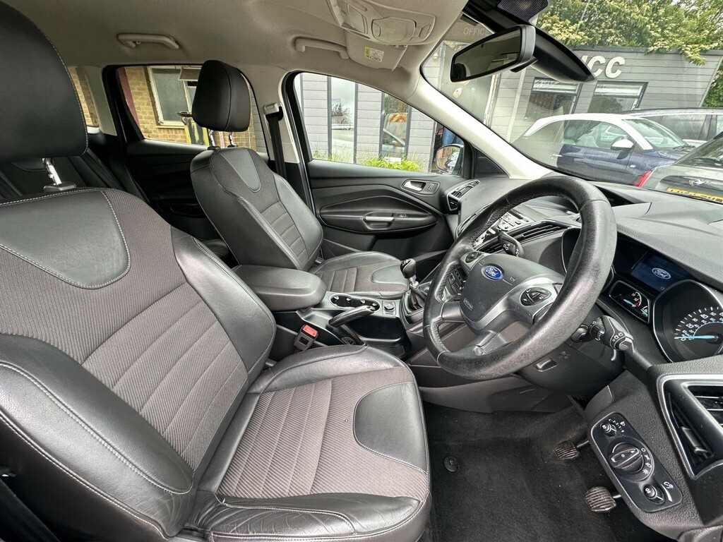 Ford Kuga 2.0 Tdci Titanium 2Wd Euro 5 WJZ6109 White #5