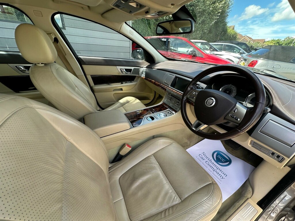 Jaguar XF 3.0 V6 Premium Luxury Euro 4 Grey #3