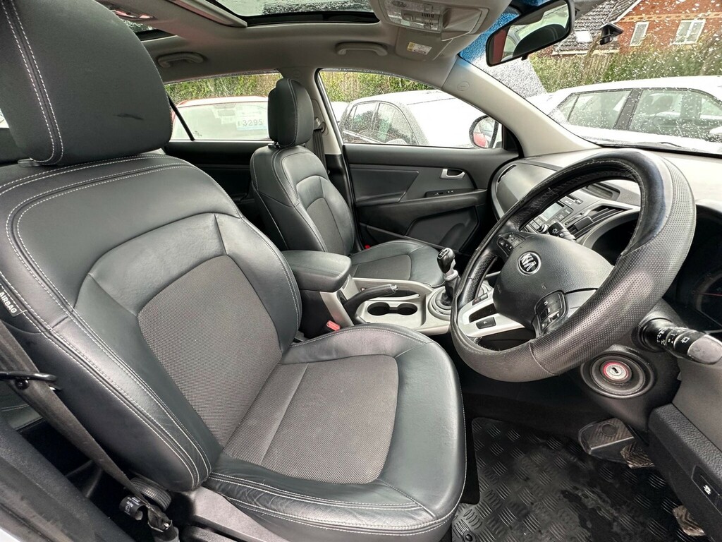 Kia Sportage 3 Orange #5