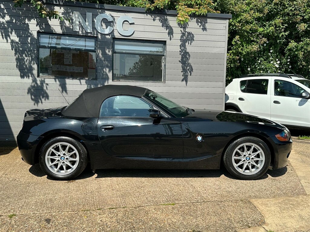 BMW Z4 2.2I Se Euro 3 Silver #9