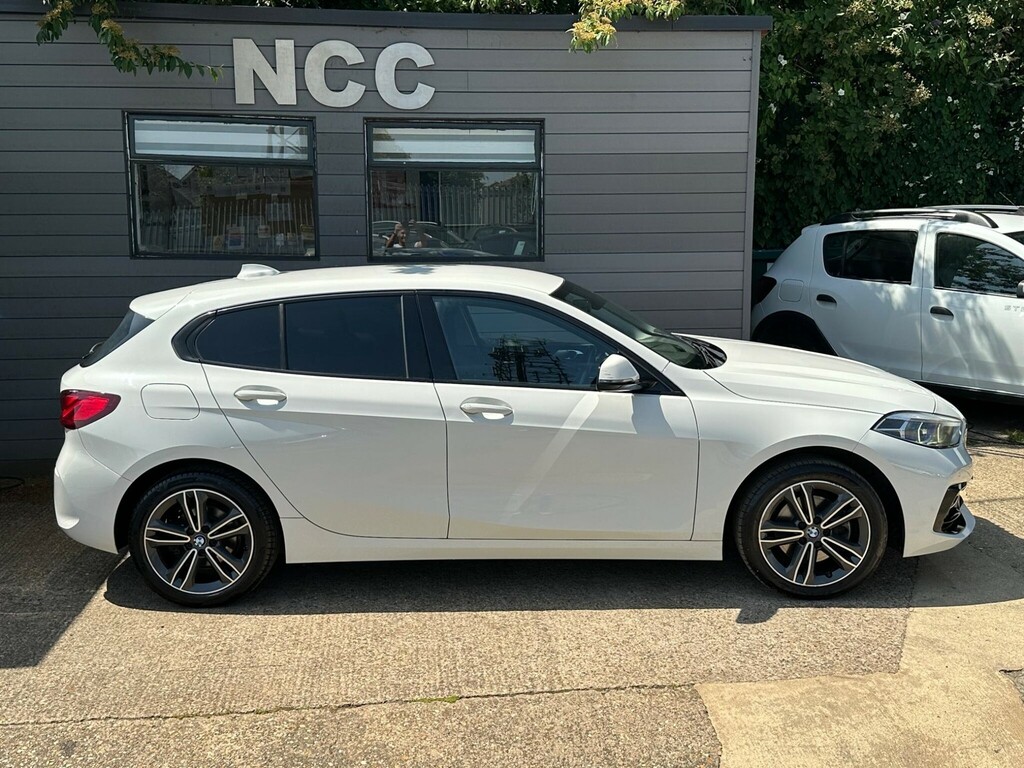 BMW 1 Series 1.5 118I Sport Euro 6 Ss AK69OEZ #6