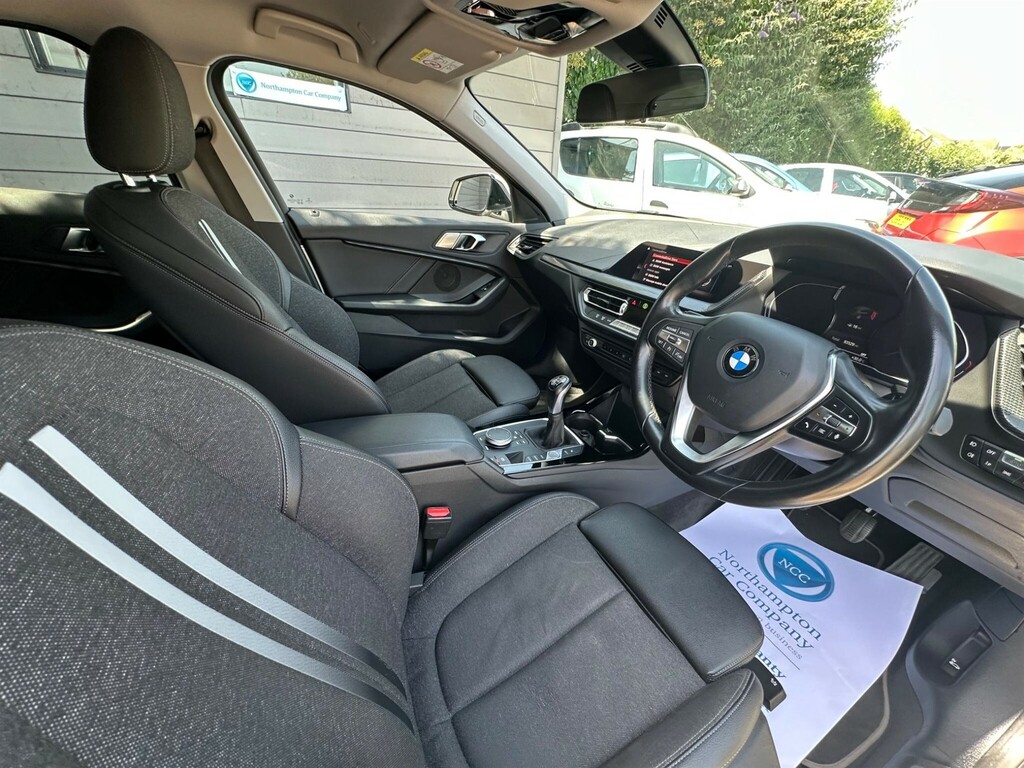 BMW 1 Series 1.5 118I Sport Euro 6 Ss AK69OEZ #3