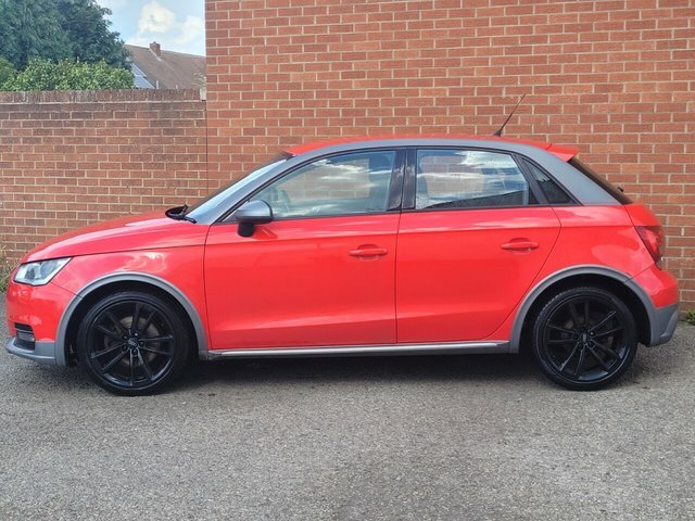 Audi A1 Tfsi Sport Sportback Red #3