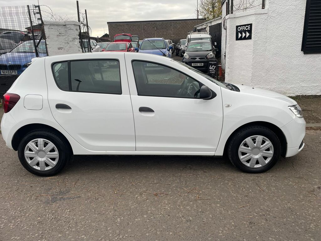 Dacia Sandero Sandero Hatchback White #3