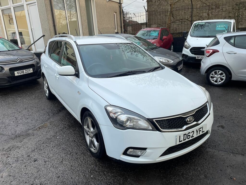 Kia Ceed 1.6L 3 Crdi Estate Euro White
