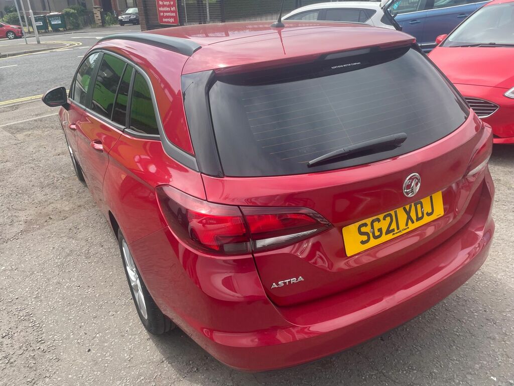 Vauxhall Astra 1.5 Turbo D Se Sports Tourer Eur SG21XDJ Red #6