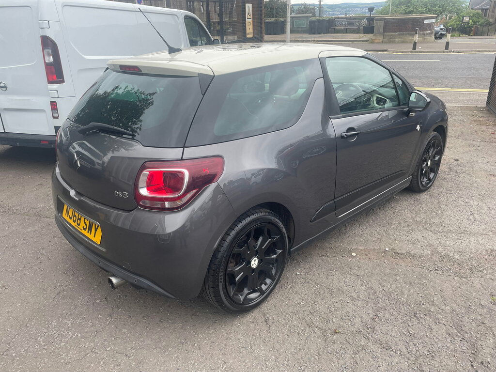 DS DS 3 1.2 Puretech Cafe Racer Hatchback Manua Grey #4