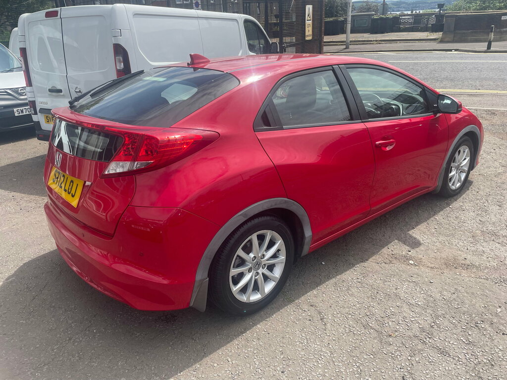 Honda Civic Civic Hatchback Red #4