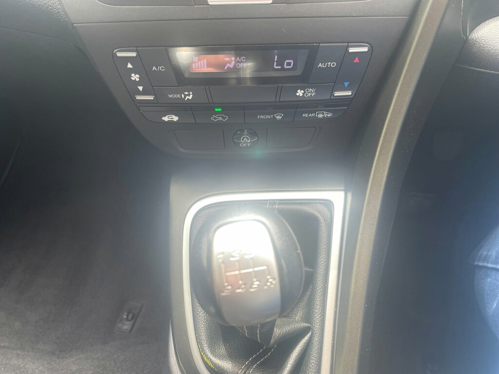 Honda Civic 1.8 I White #15