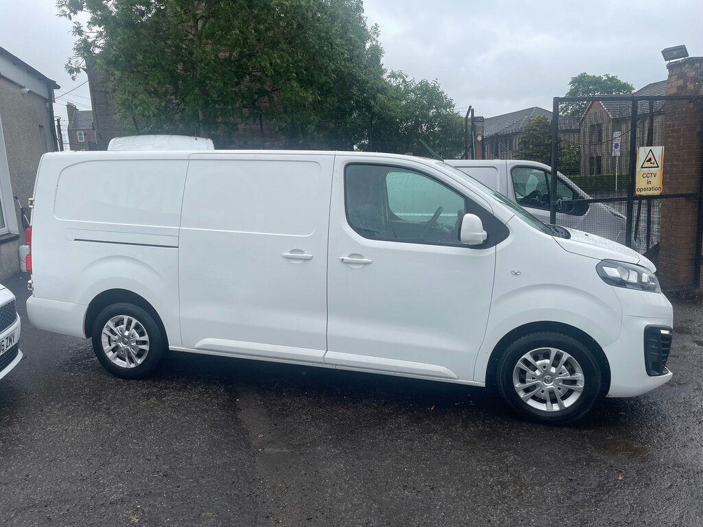 Vauxhall Vivaro Vivaro L2 White #3