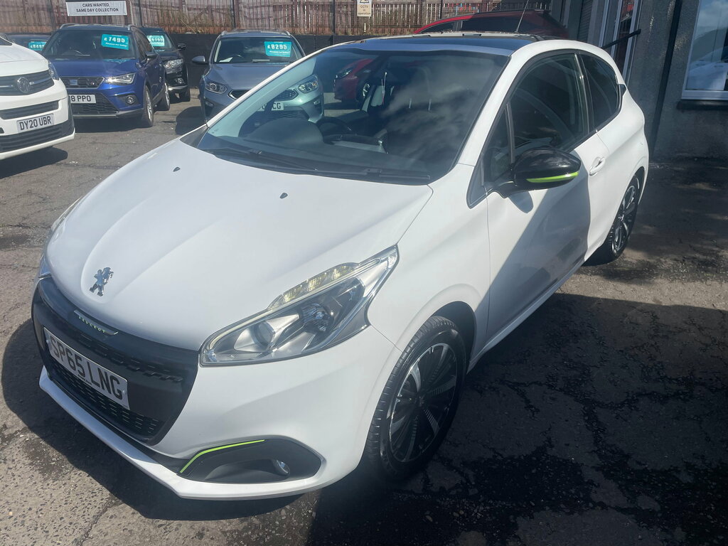 Peugeot 208 Access Plus White #7