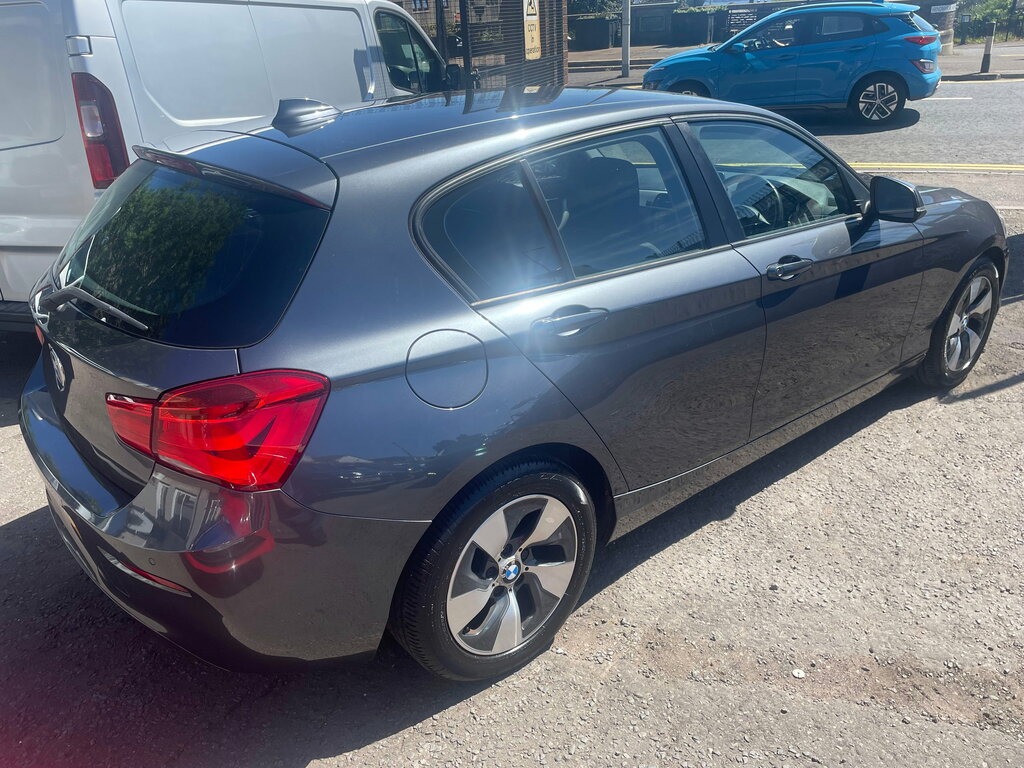BMW 1 Series 1 Series Hatchback KU18YLT Grey #4