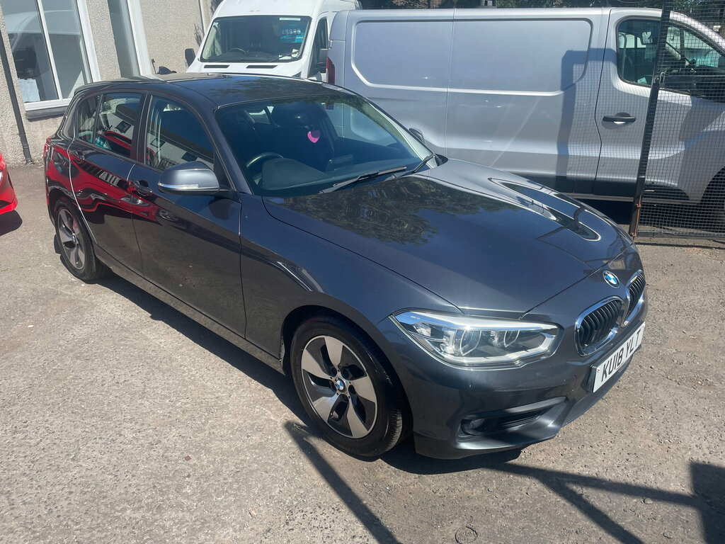 BMW 1 Series 1 Series Hatchback Grey