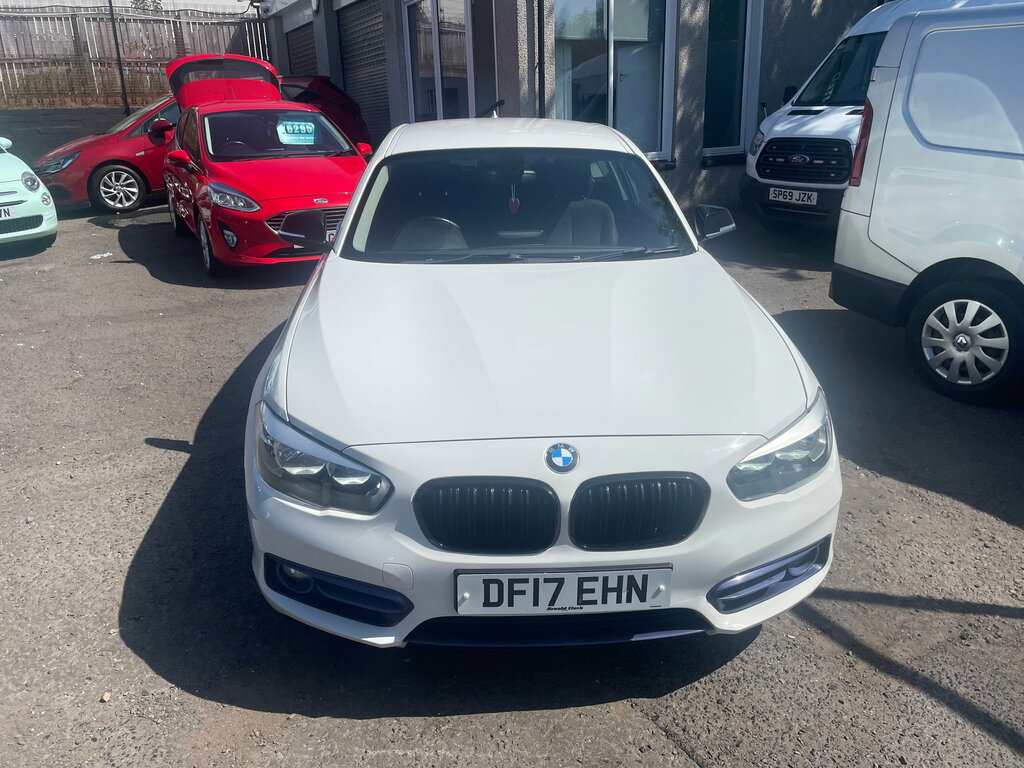 BMW 1 Series 1.5 118I Sport Hatchback Euro 6 White #2