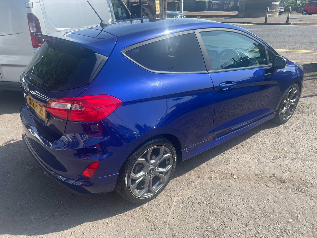 Ford Fiesta Fiesta Hatchback Blue #4