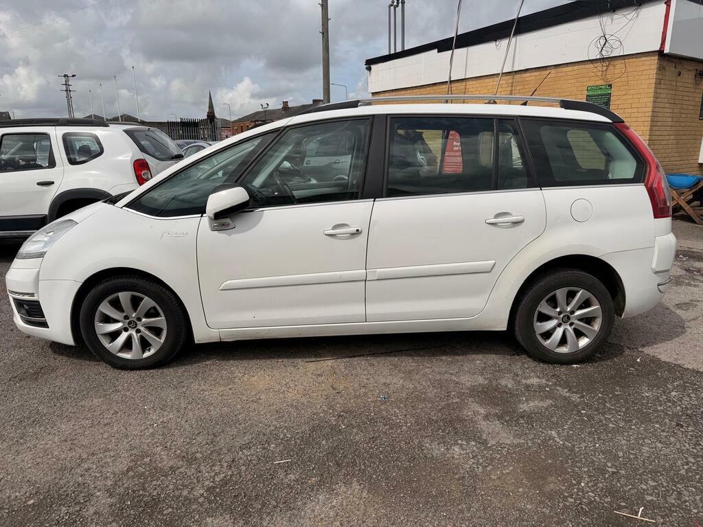 Citroen Grand C4 Picasso 1.6 Hdi Vtr Euro 5 White #5
