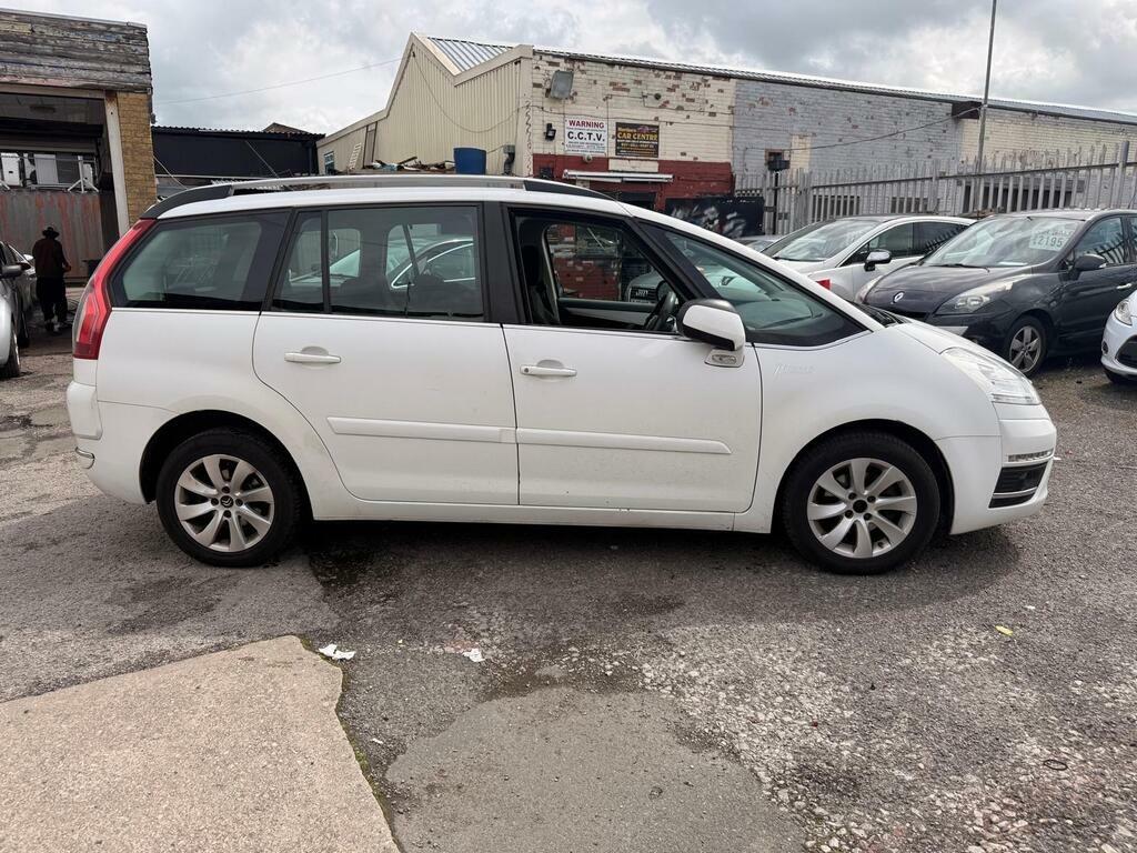 Citroen Grand C4 Picasso 1.6 Hdi Vtr Euro 5 White #4