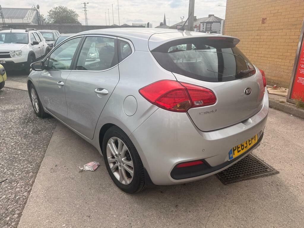 Kia Ceed 1.6 Crdi Ecodynamics 2 Euro 5 S S Silver #5